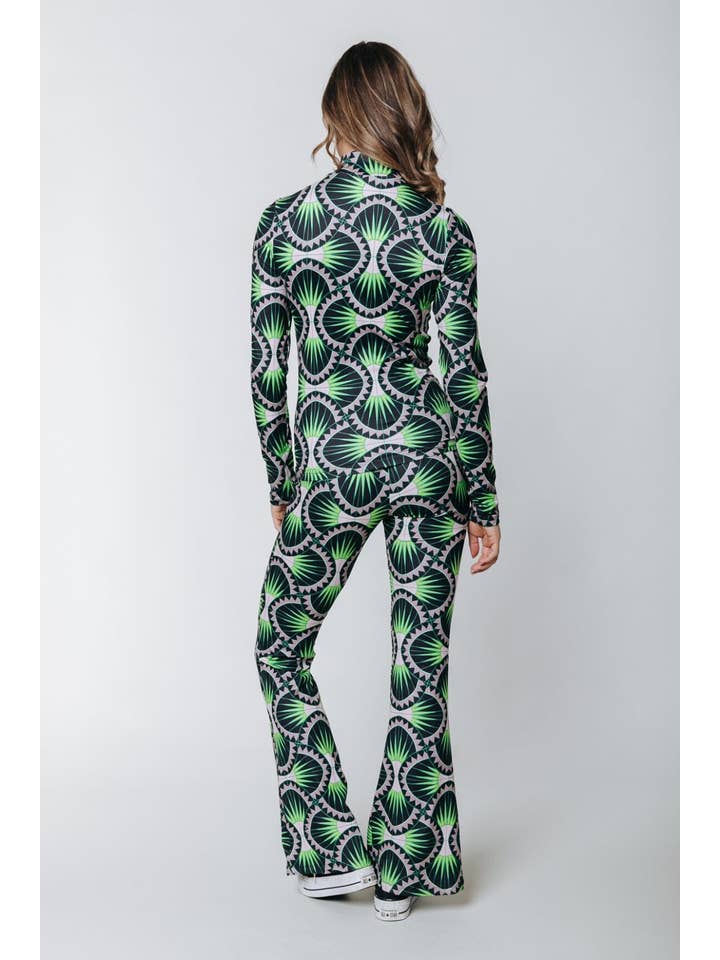 Neyo Top | Bright green for wholesale on Faire1