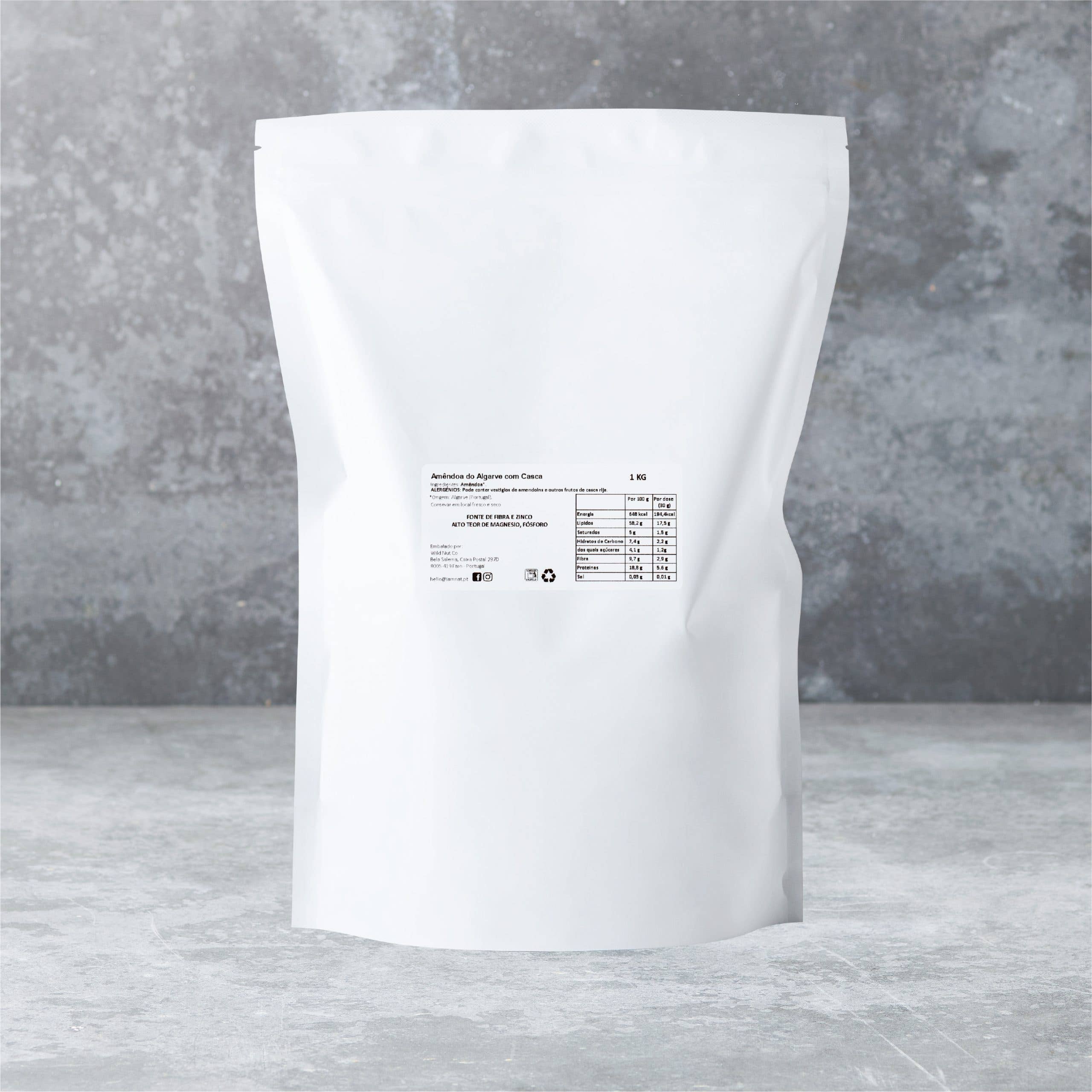 I'M NAT - Wholesale Nuts - Algarve Almond with Shell 1Kg1