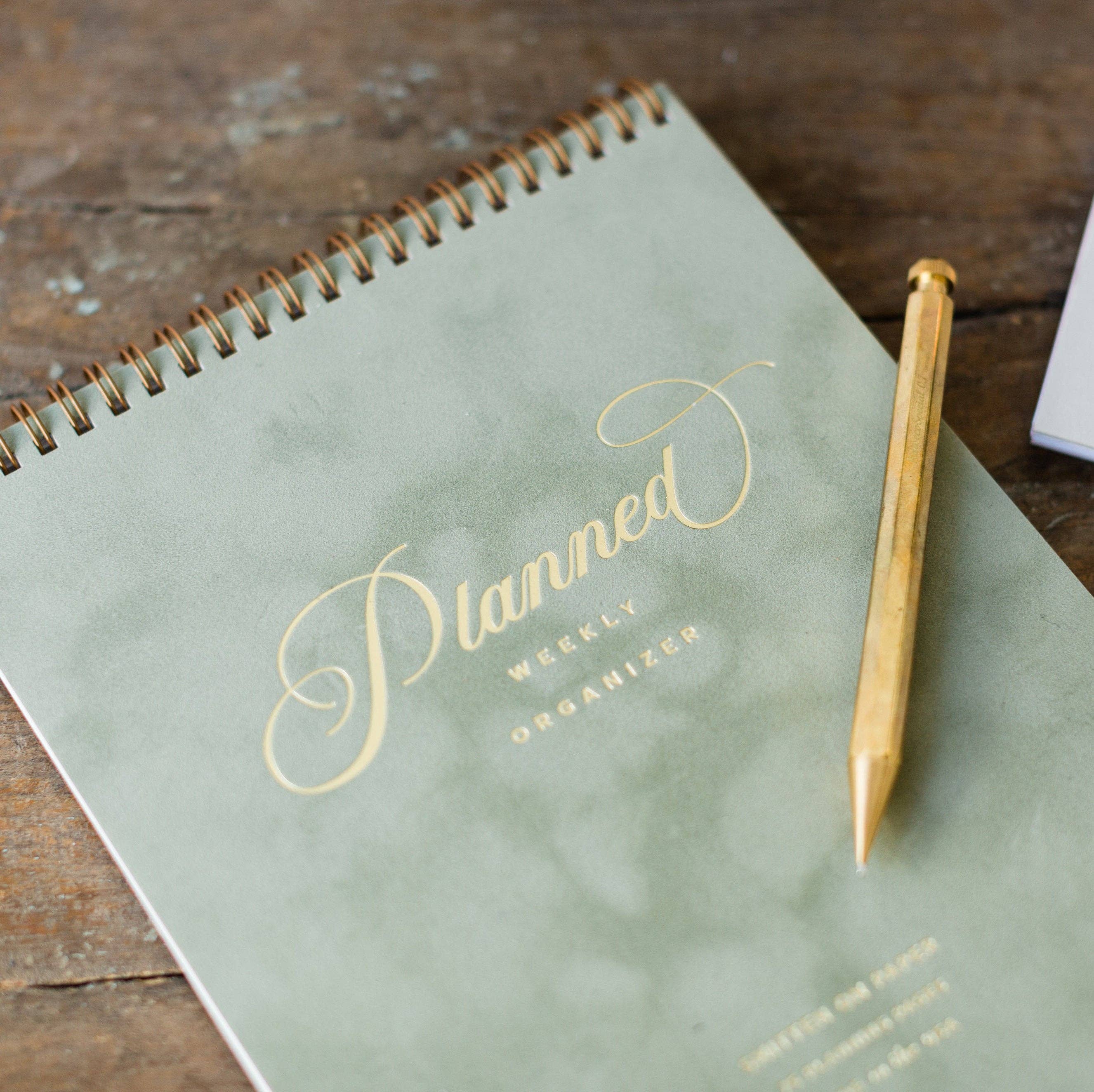 Smitten on Paper – wholesale Planerare – Velvet Planner Sage3