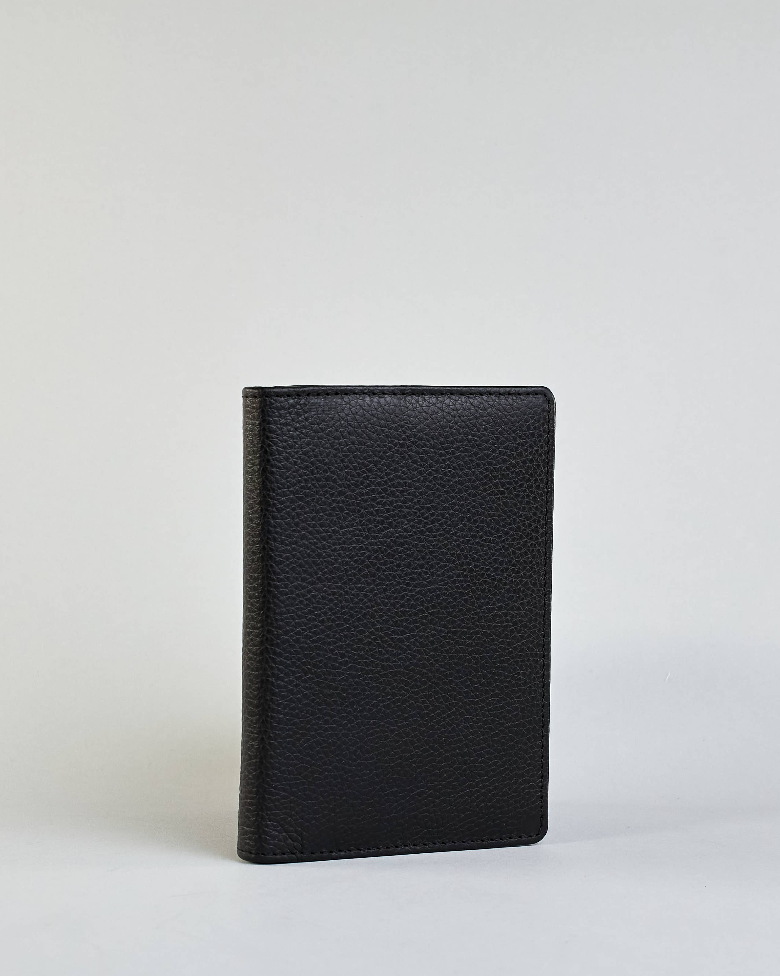 Herzilein-Wien GmbH - Wholesale Passport Case - Women's - Passhülle Leder 55