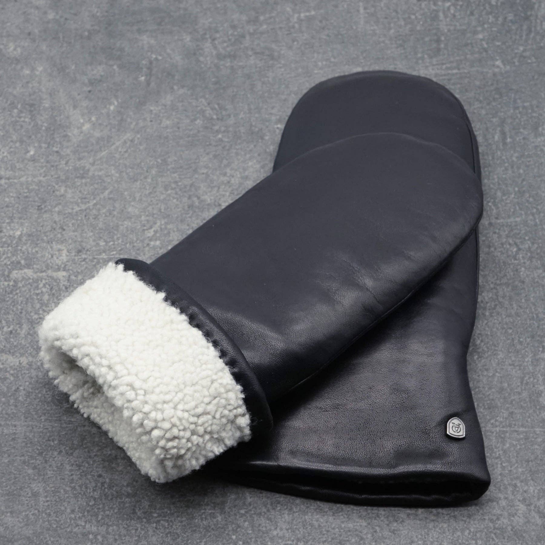 Akaroa – wholesale Handskar - Dam – Vantar i fårskinn SUE19