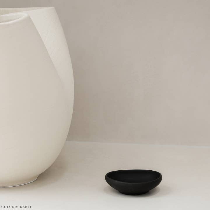 The Mini Arlo Dish for wholesale by THE ODDATIVE