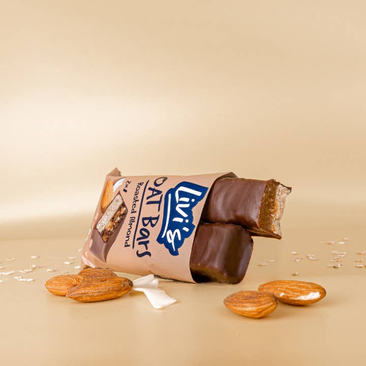 Livi's - Wholesale Snack Bar - Oat bar with dark chocolate Roasted Almond ORGANIC2