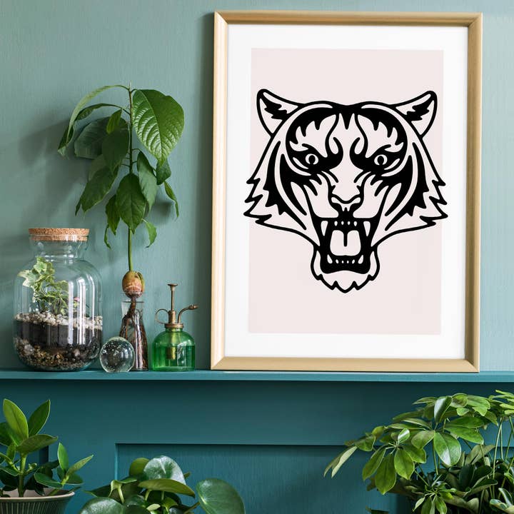 Tiger Animal - Impresión vertical en blanco y negro para venta al por mayor de Ink & Drop