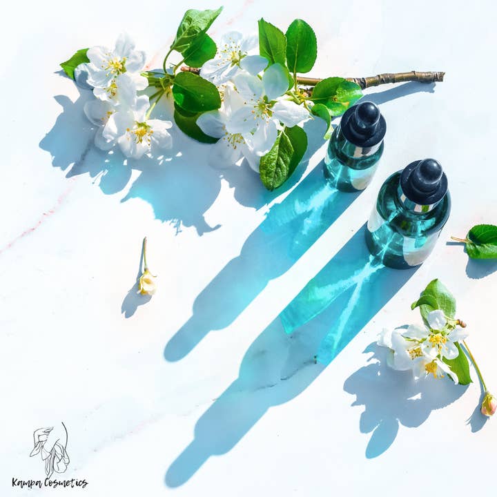 Blue Tansy Oil for wholesale by Kampa cosmetics