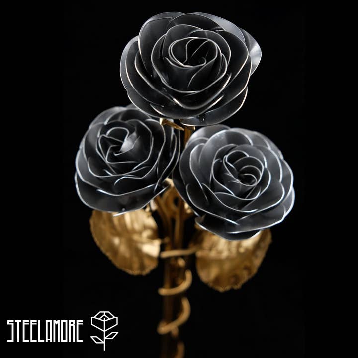 Steelamore - Wholesale Kunstbloemen - 3-delig boeket van stalen rozen3