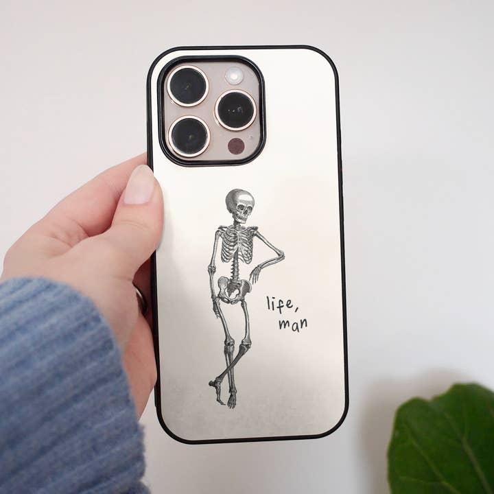 Vie, Homme | Coque de téléphone pour la vente par Wisdom and Wonder Designs