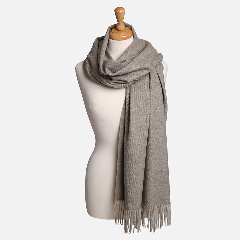 Sensibling Corp. – wholesale Scarf – Women's – Solid Oblong Scarf with Tassels25