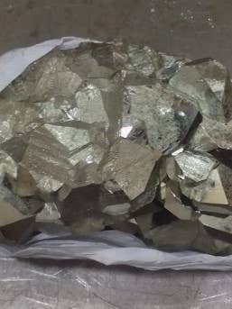 PYRITE Raw Crystal Cluster, High Quality Pyrite from Peru for wholesale by jiomind