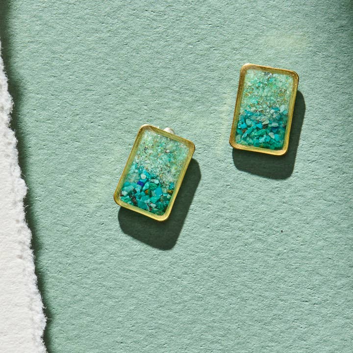 Ombré oorbellen met rechthoekige inleg voor wholesale door Cameoko