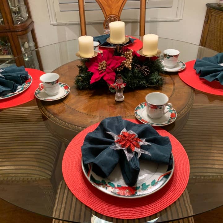 YOUR CHAIR COVERS - Wholesale Dinner & Cloth Napkin - 20 inch Polyester Cloth Napkins Hunter Green (Pack of 10)3