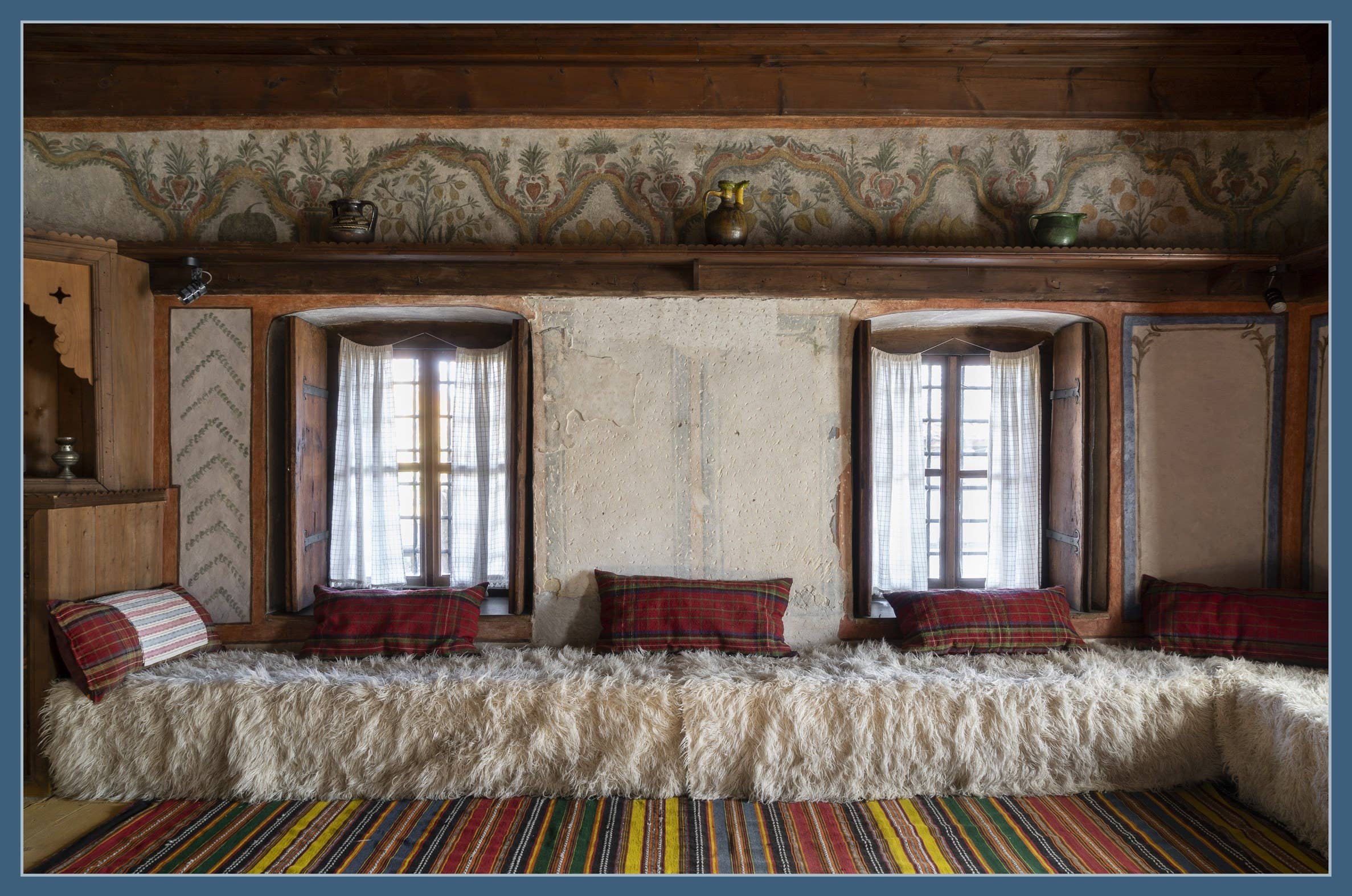 Abrams - Wholesale Display Book - Cabana Anthology: The Anniversary Edition2