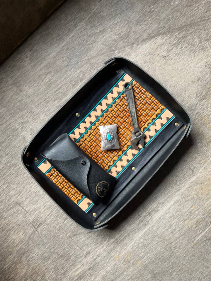 XL Verktyg Läder Bricka 13x10 Western Catchall Betjänad för wholesale av Sage Grouse Leather