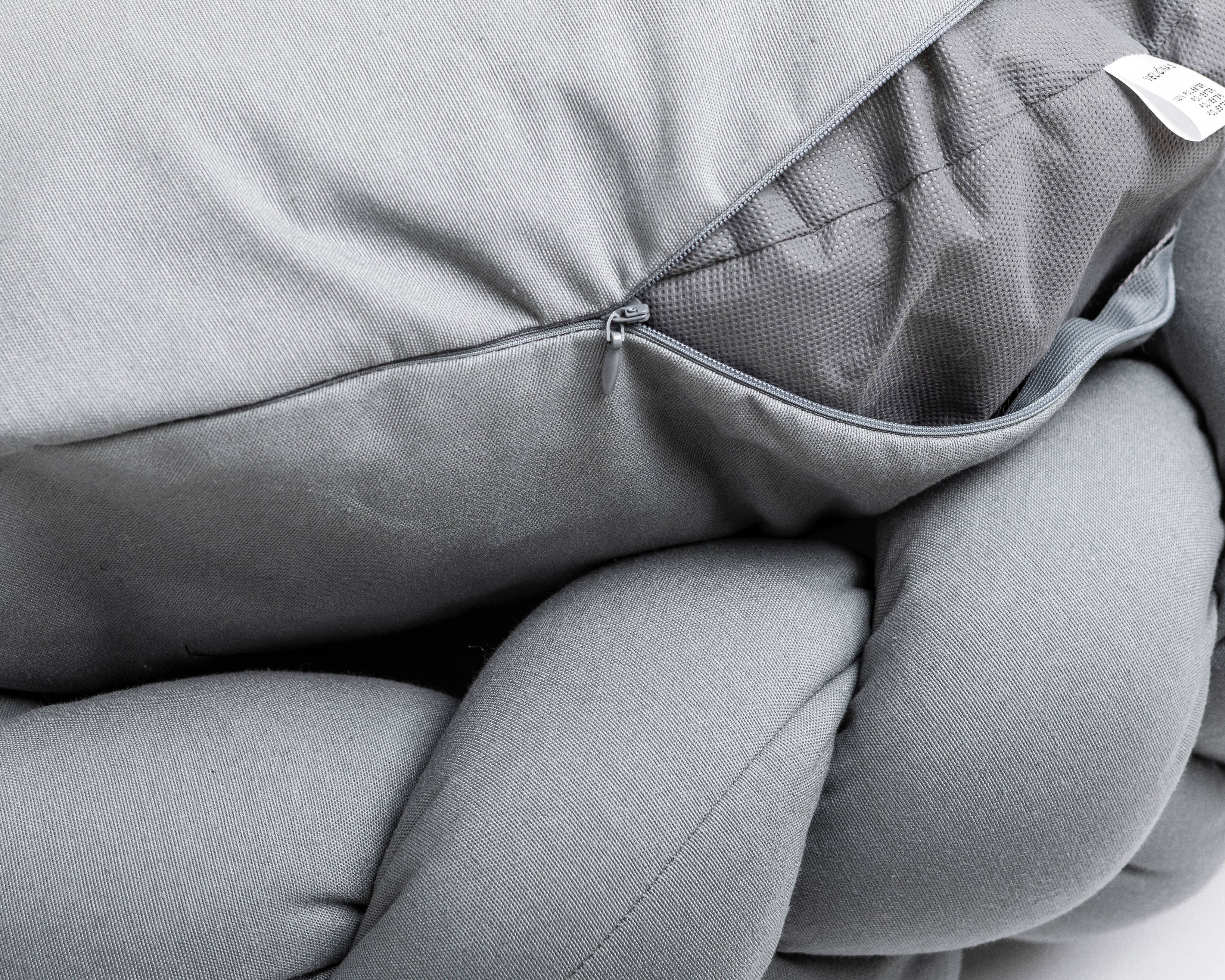 D GRAY  HUDOG & HUCAT BED BRAID FOR PETS for wholesale on Faire3