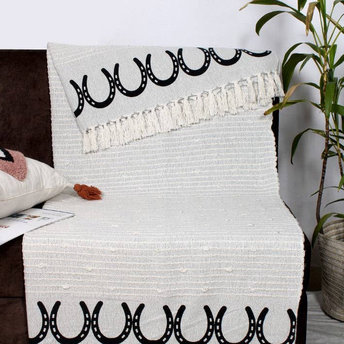 AWST Intl - Wholesale Throw Blanket - AWST Int'l Cotton Throw Horseshoes