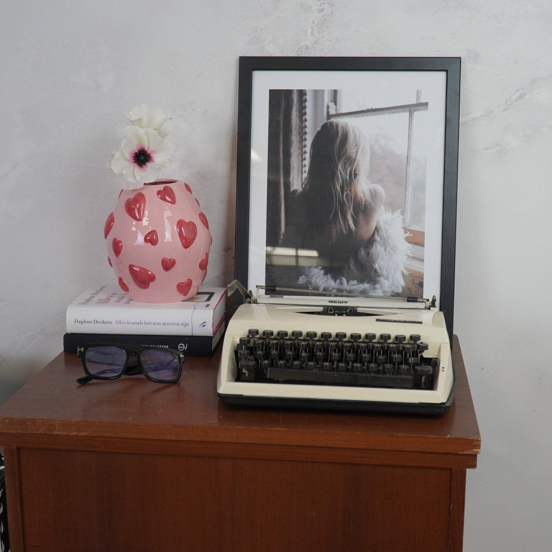 Housevitamin bv - Vente Vases - Vase cœur en dolomite rose et rouge - 16 x 16 x 17,5 cm2