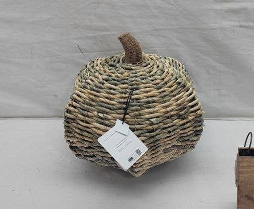 DesignStyles Home - Vente Décorations de table - Citrouille décorative en osier autoportante Becki Owens0