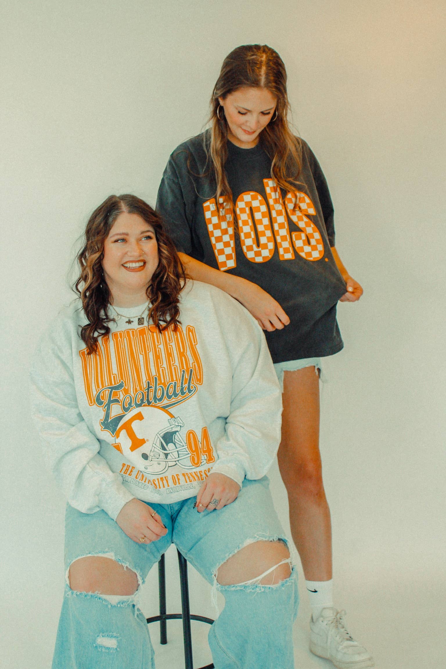 The Clandestine Underground – Großhandel T-Shirt mit Siebdruck – Unisex – Tennessee VOLS, Karo-Boxy-Baumwoll-T-Shirt12