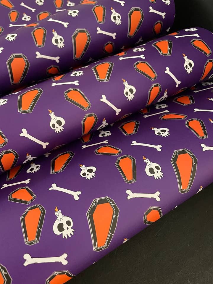 Enveloppe plate Crypts & Coffins pour la vente par Skelly Paper Co.