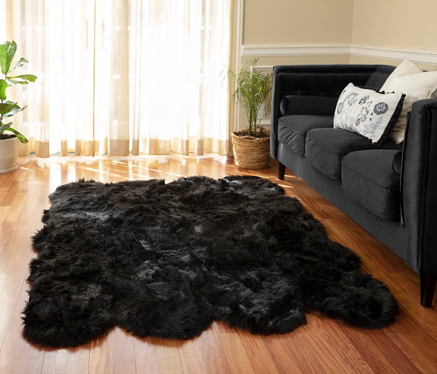 Walk on Me - Wholesale Area Rug - Faux Fur Super Soft and Silky Area Rug Witn Non Slip Backing and Machine Washable24