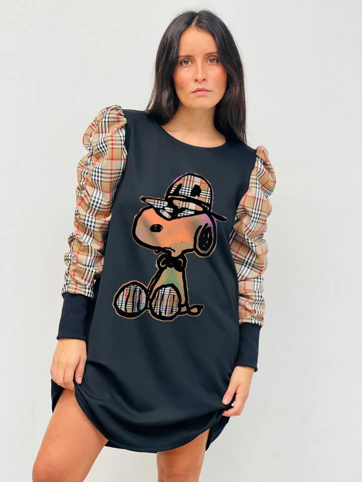 Canela kjole med tern i beige og skygge til dukke for engroshandel hos Chill&Buy