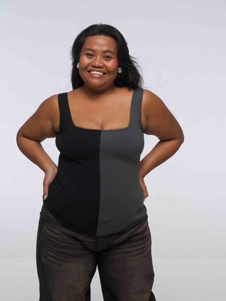 Top Novo de Decote Quadrado Meia-Meia de Comprimento Total em Preto/Cinzento por atacado de Manners London