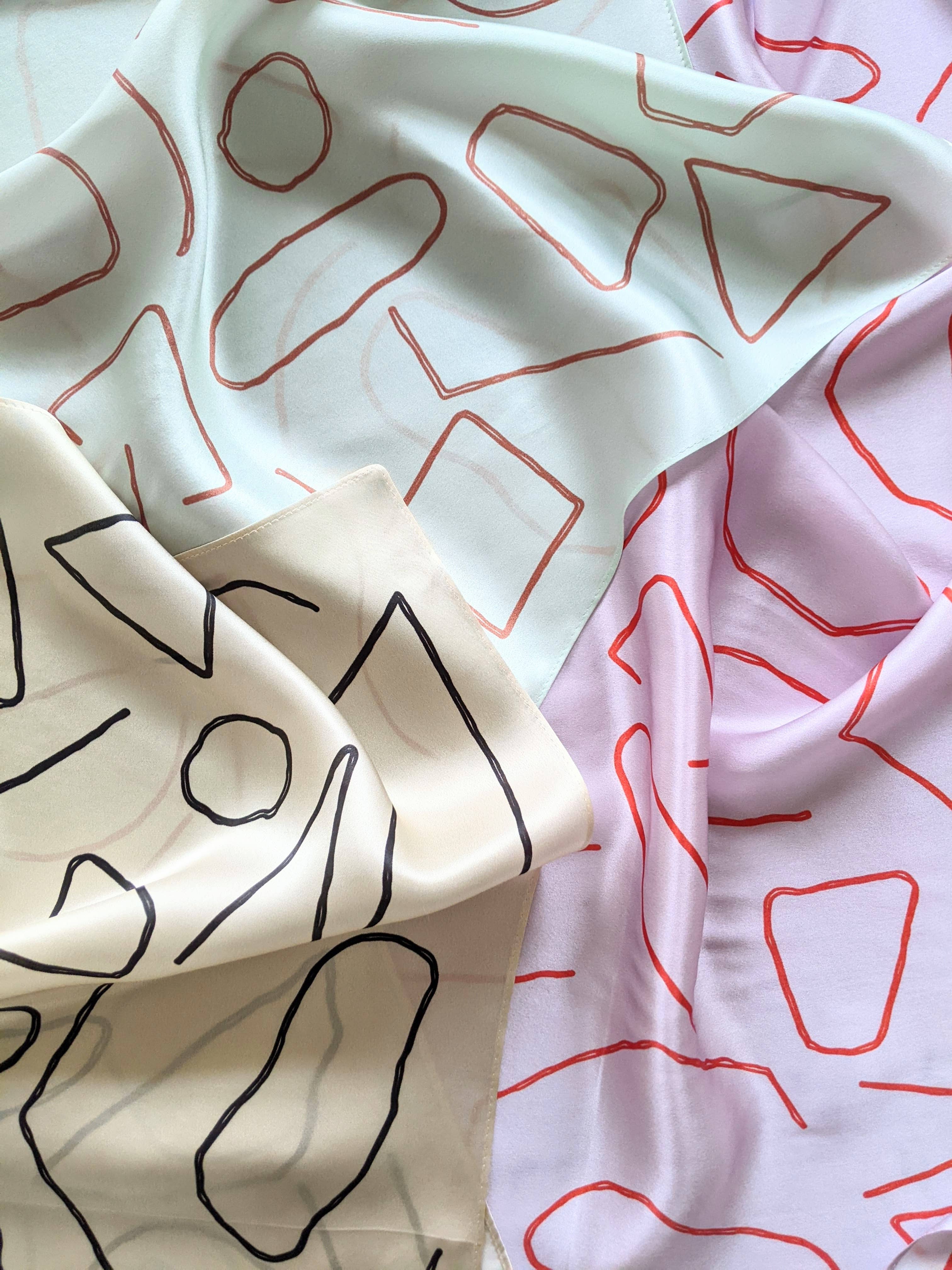 Madeleine Sywulak US - Wholesale Scarf - Women's - 100% Silk Scarf - Lavender & Poppy8