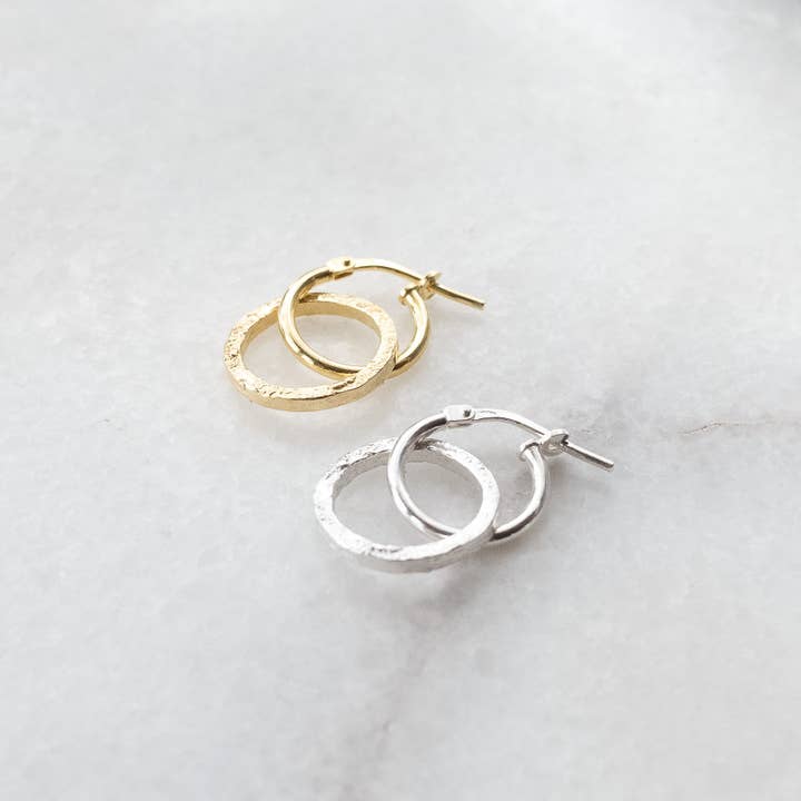 Mélanie Pigeaud Jewelry – Engroshandel Hængeøreringe og creoløreringe – Cirkel af empower øreringe