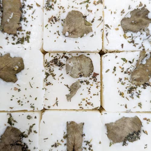 Peppermint Eucalyptus Pick & Mix Fragrance Melts, Box of 48 for wholesale by SÒLAS Home