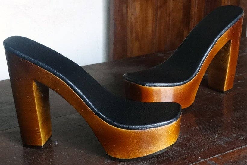 OMES – wholesale Shoe accessories – Wooden Heels Soles For Dansko Sanita Clogs Repair Components6