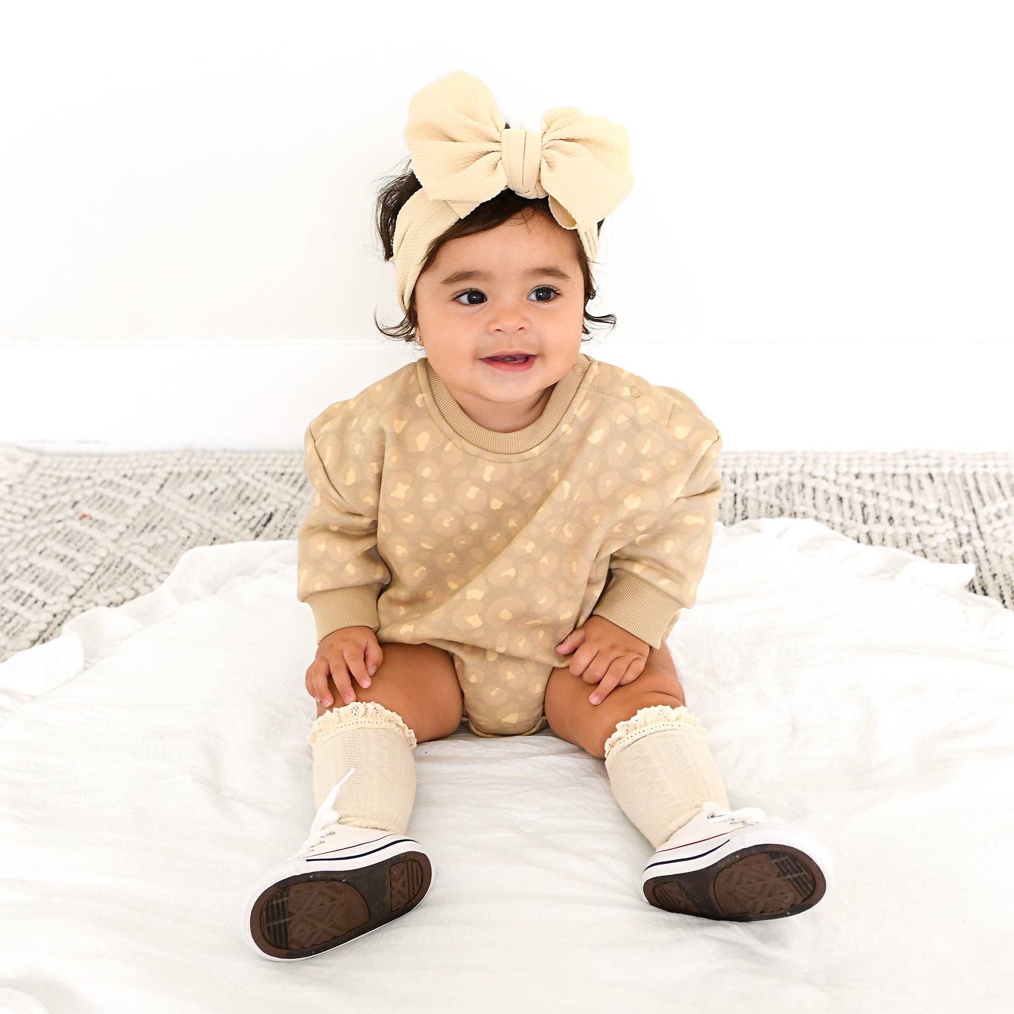 Gigi and Max - Wholesale Bodysuit (Non-Footed) - Baby - Amari Leopard SWEATSHIRT BUBBLE Baby Pullover Outfit9