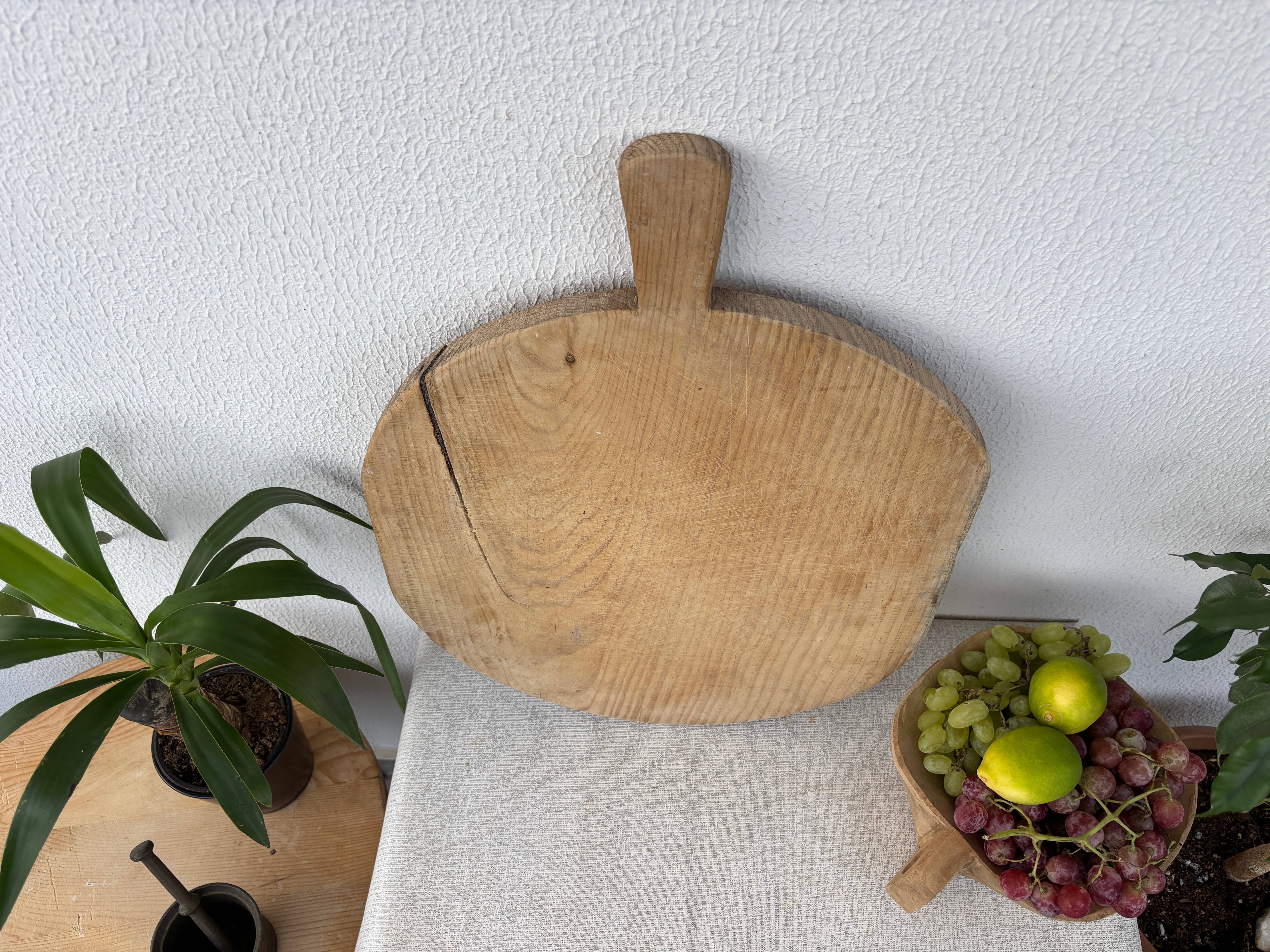Rustic Remnents – wholesale Cutting board – Antique Turkish bread board | Handmade Wood Board1
