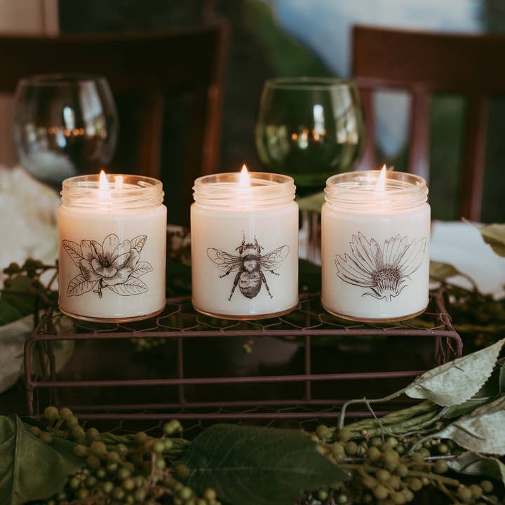 Set de 3 bougies Spring Decor pour la vente par The Defiant Flame