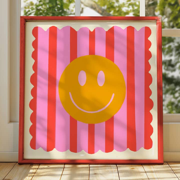 Smiley a righe rosse, decoro con dopamina, massimalista, colorato per la vendita all'ingrosso da parte di Kate Fox Design