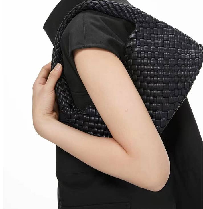Sook Stainable - Wholesale Shoulder Bag - Women's - Vegan Leather Woven Shoulder Baguette Bag6