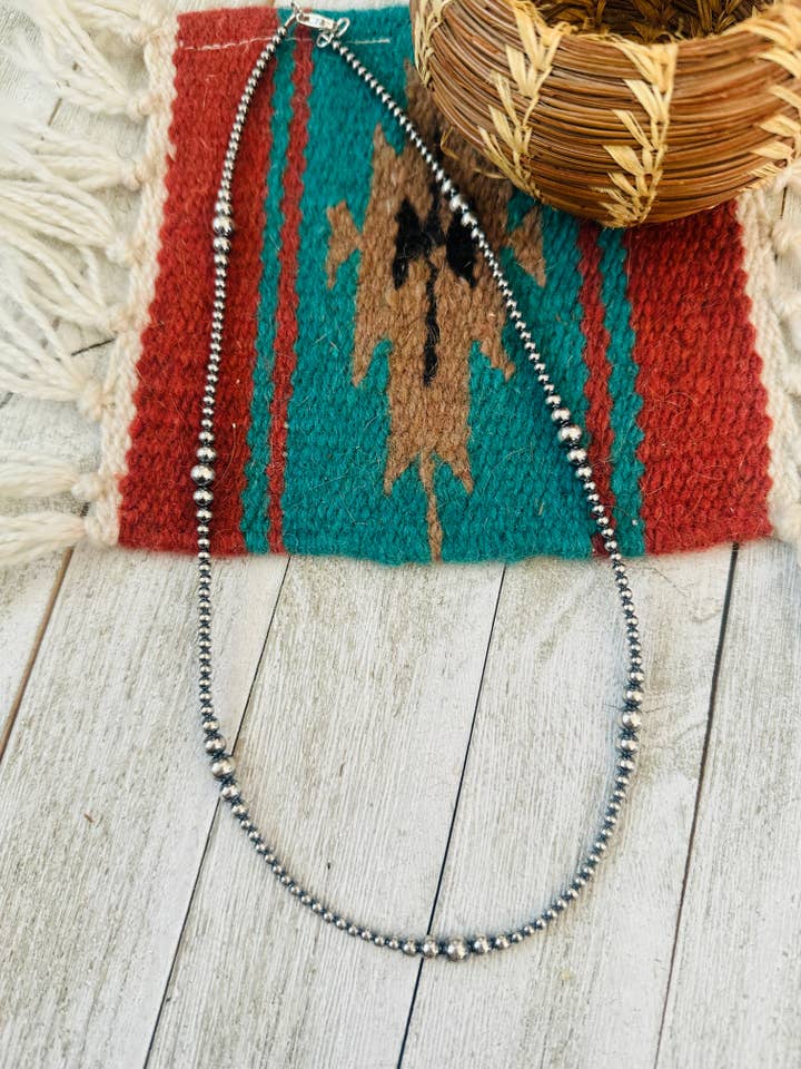 Navajo halsband med pärlor av sterlingsilver 20” för wholesale av Nizhonitradersllc