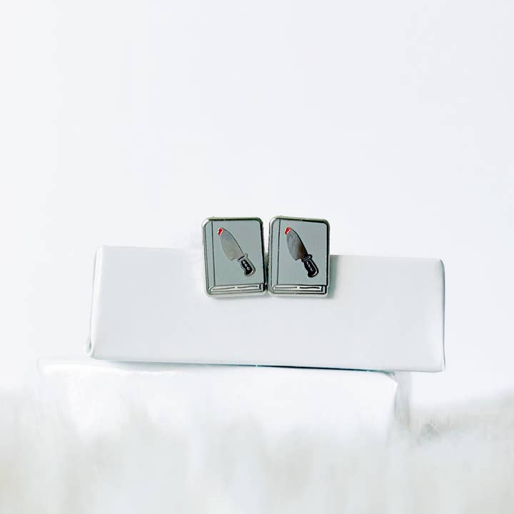 Misdaadfictieboeken Oorbellen voor wholesale door My Secret Copy