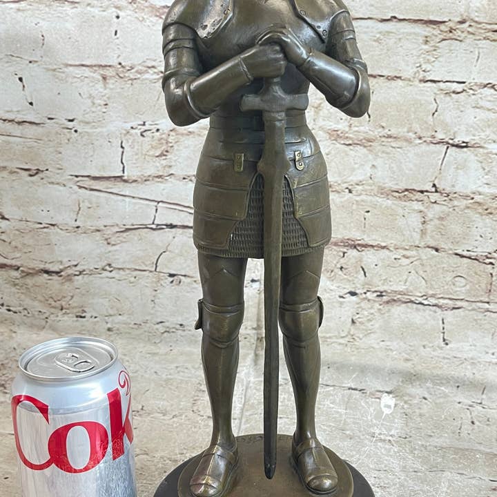 Bronzhaus - Wholesale Sculpture - Medieval European Knight Heavy Armor Bronze Statue Sculpture Figure 14" x 5"1