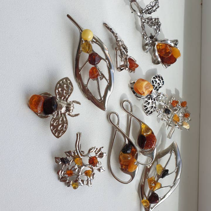 AmberLithuania - Wholesale Brooch - Brooche Set