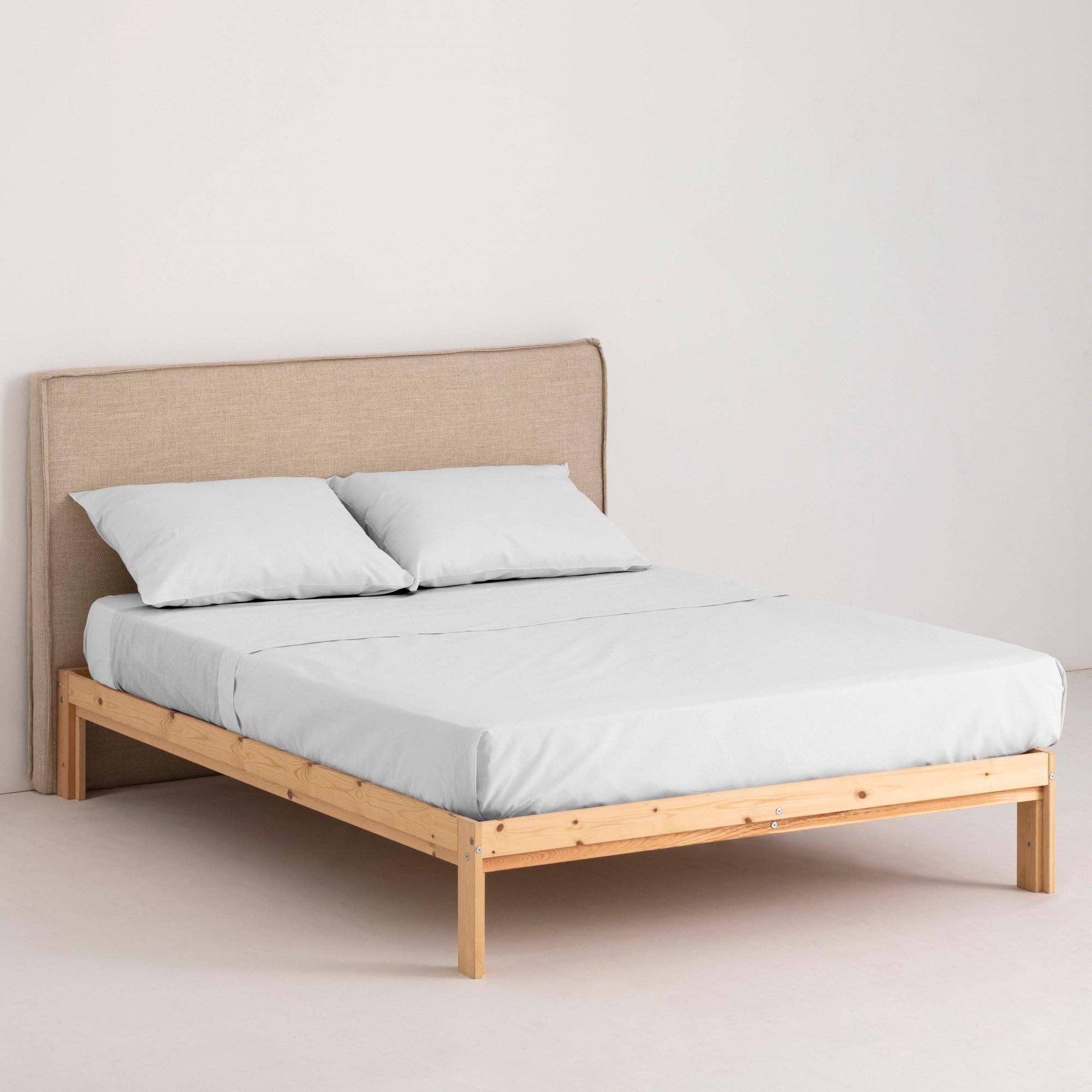 SG HOGAR - Wholesale Sheet Set - Percal 200-Thread Chemical White Bedding Set0