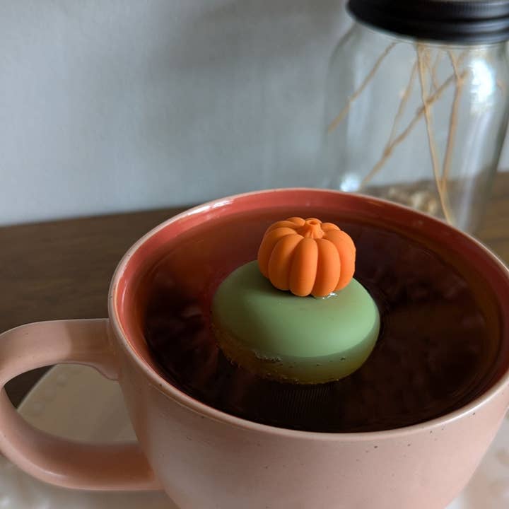 Float2infuse Tea Infuser - Wholesale Tea Strainer/Infuser - 3D Pumpkin | Floating Tea Steeper | Green Base | Orange Icon2
