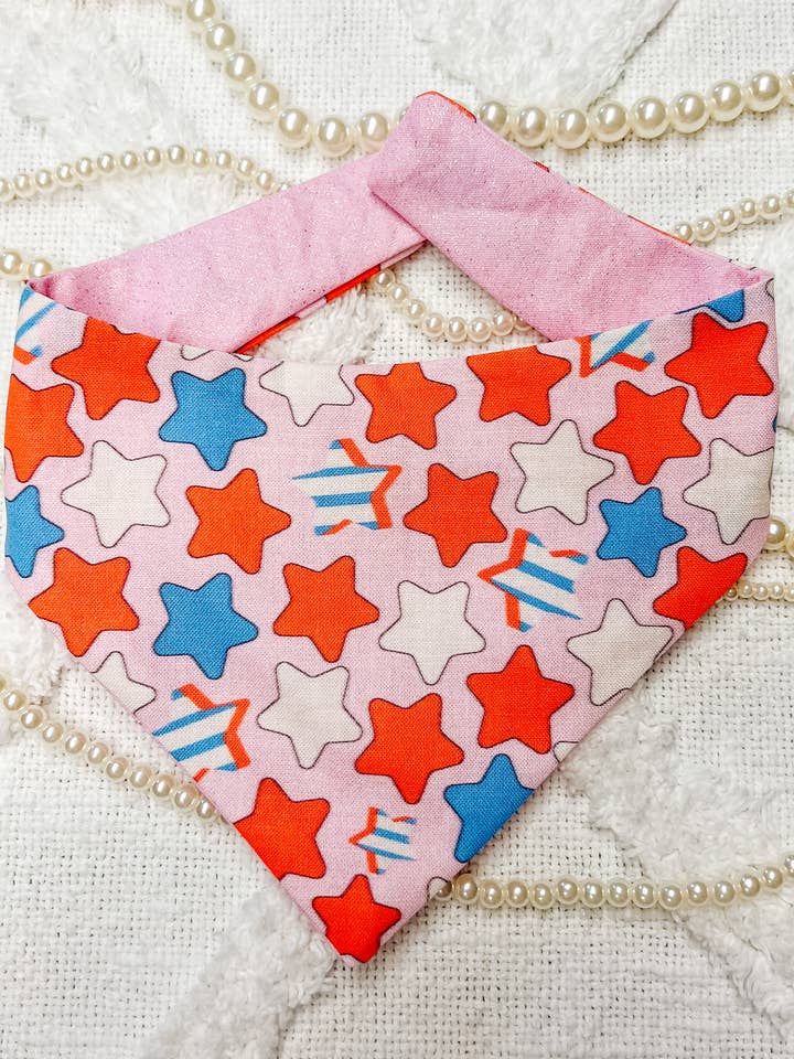 Sjov Stjerner Vendbar Hundebandana, Sommer Patriotisk Kæledyrstørklæde for engroshandel hos StellaLoo