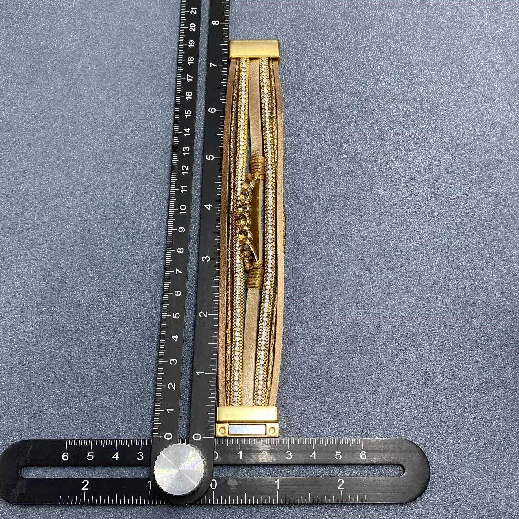 Mio Queena - Wholesale Bangle Bracelet - Sparkling Rhinestones Multi-layer Leather Bracelet - LB5