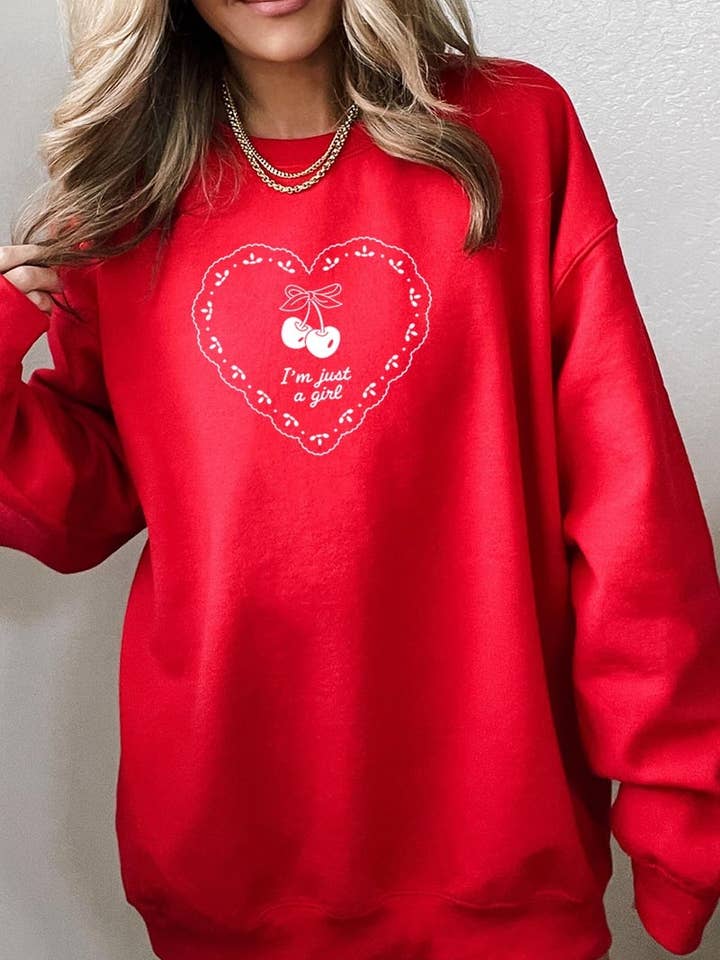 Ik ben gewoon een meisje hart graphic plus sweatshirt voor wholesale door COLORBEAR