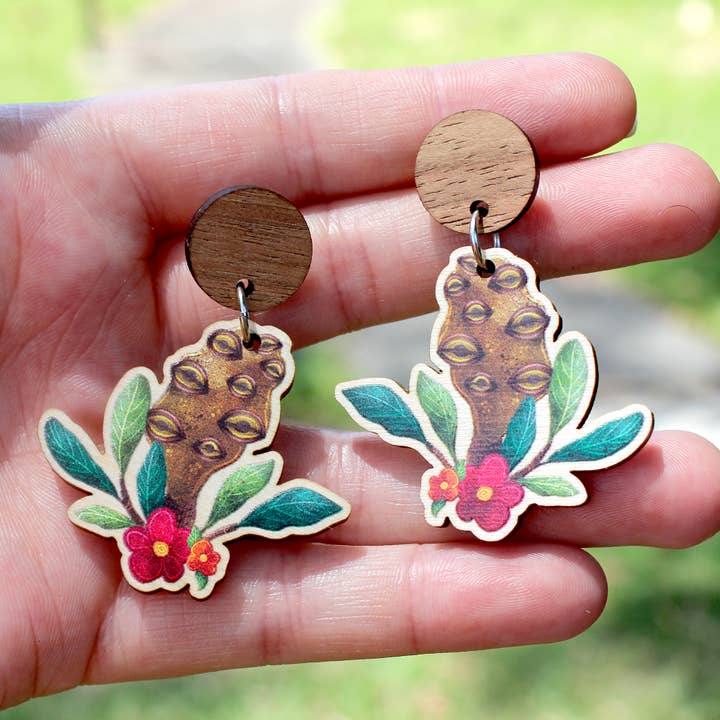 Stray Leaves - Wholesale Dangle earrings - Australian Banksia pods wooden statement earrings3