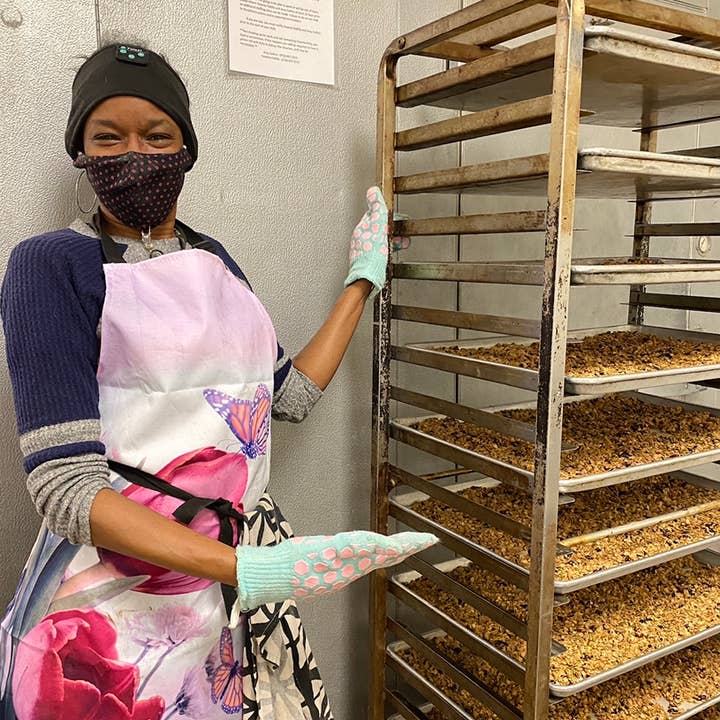 White Rock Granola - Wholesale Granola - White Rock Granola - 10 oz. bakery bag, multiple flavors10