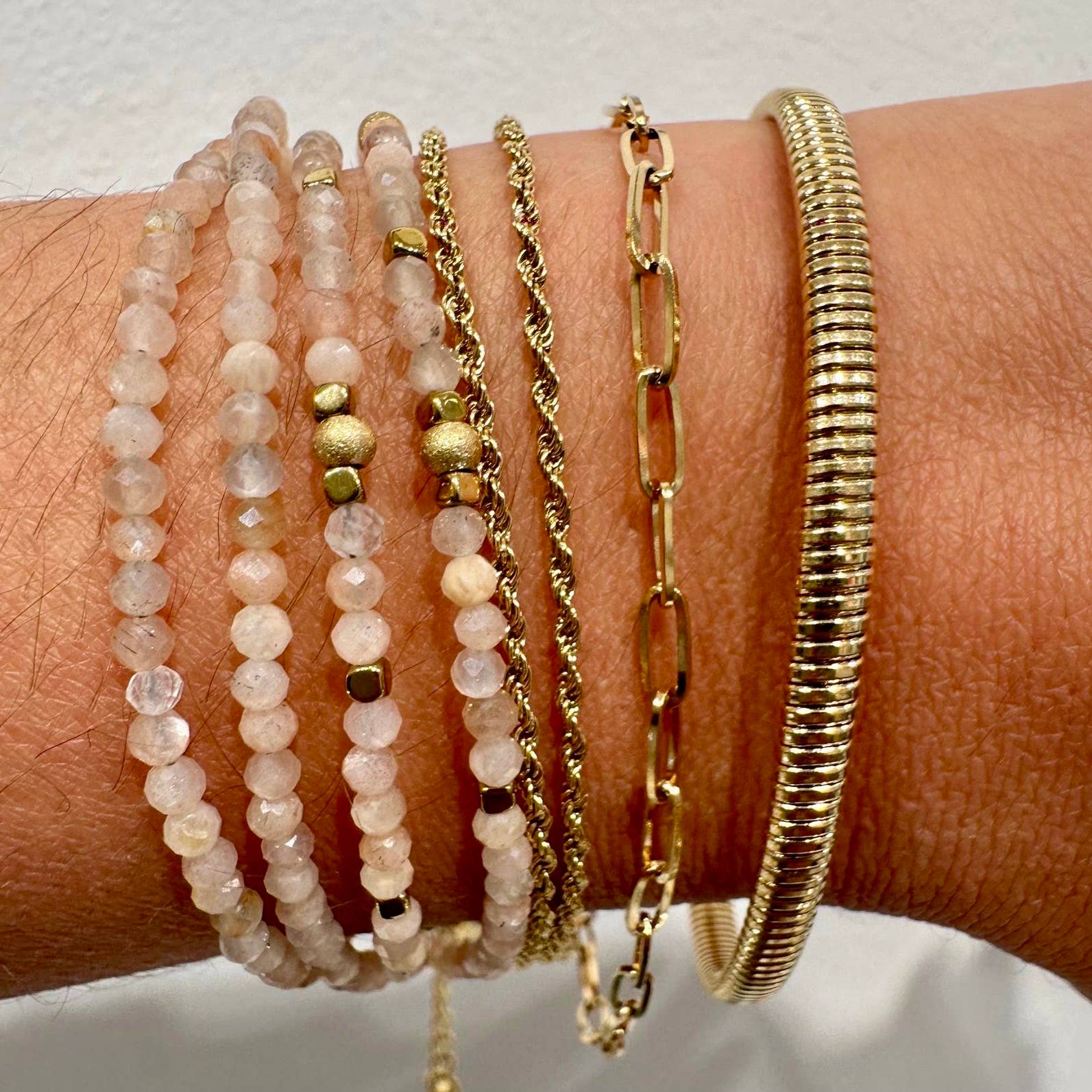 DJANET BIJOUX - Wholesale Armband met kralen - Meerlagige armband met zonnesteen van verguld roestvrij staal3