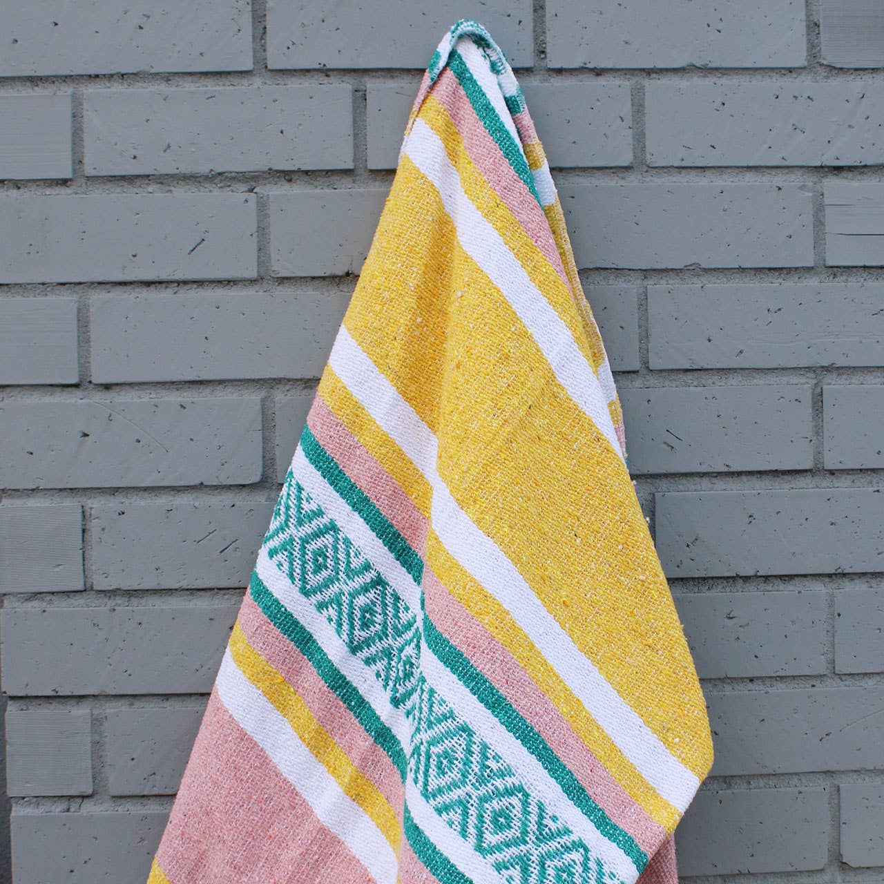 California Seashell Company - Wholesale Throw Blanket - Sunset Mexican Throw Blanket | Coral, Yellow, Aqua2