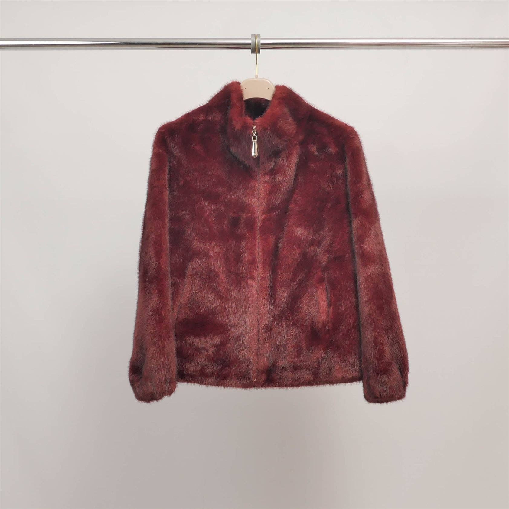 Cecile Wang - Wholesale Jacket - Women's - Faux fur jacket with high zipped collar DSY250193