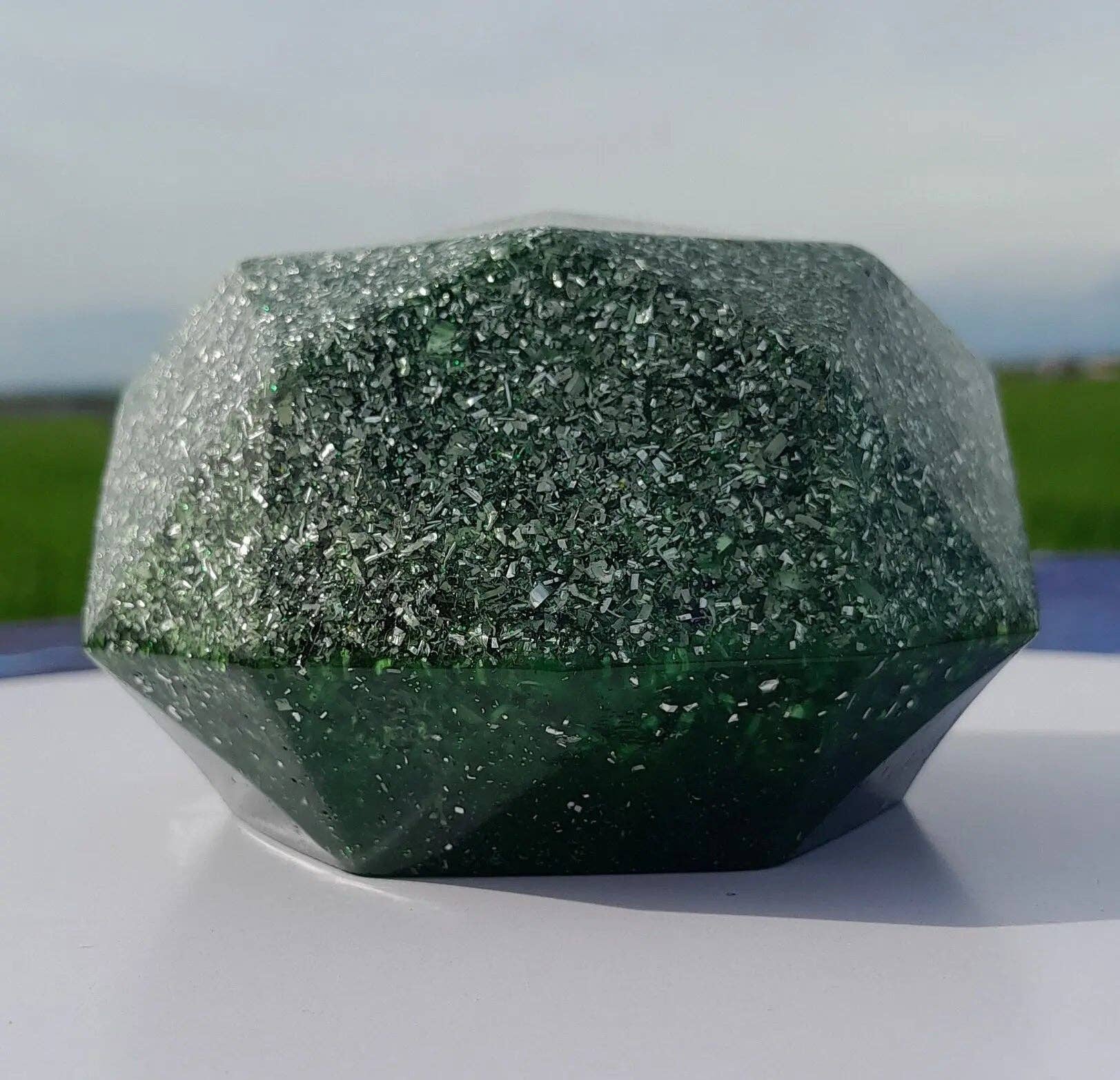 Mundo Orgon - Wholesale Spiritual Stone/Crystal - Green Orgonite Dome - Energy Transmuter6